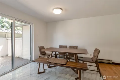 17050 Northup Way Bellevue WA 98008