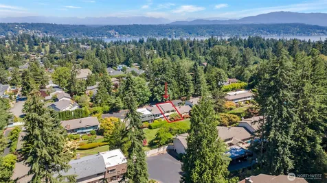 17050 Northup Way Bellevue WA 98008