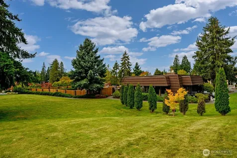 11010 NE 68th Street Kirkland WA 98033