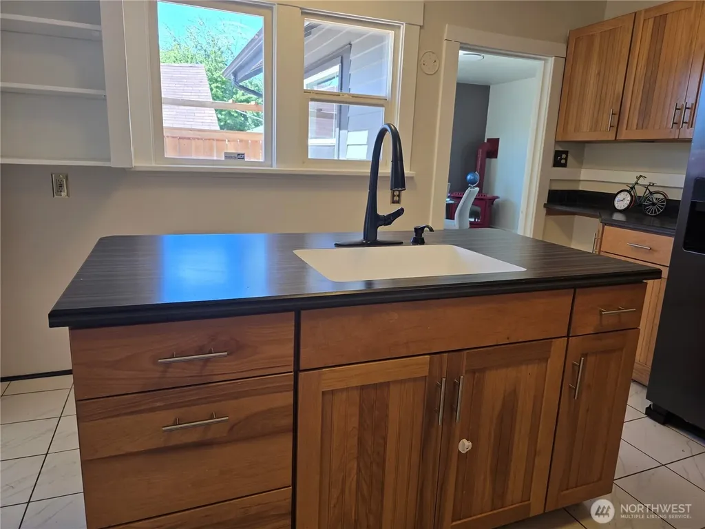 8902 Forest Road SW Lakewood WA 98498