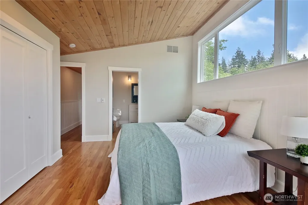 5697 Casper Court Langley WA 98260
