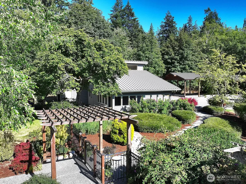 5697 Casper Court Langley WA 98260