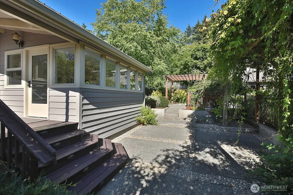 5697 Casper Court Langley WA 98260
