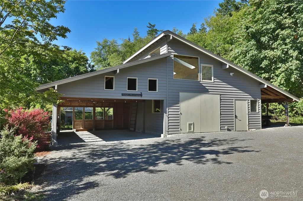 5697 Casper Court Langley WA 98260