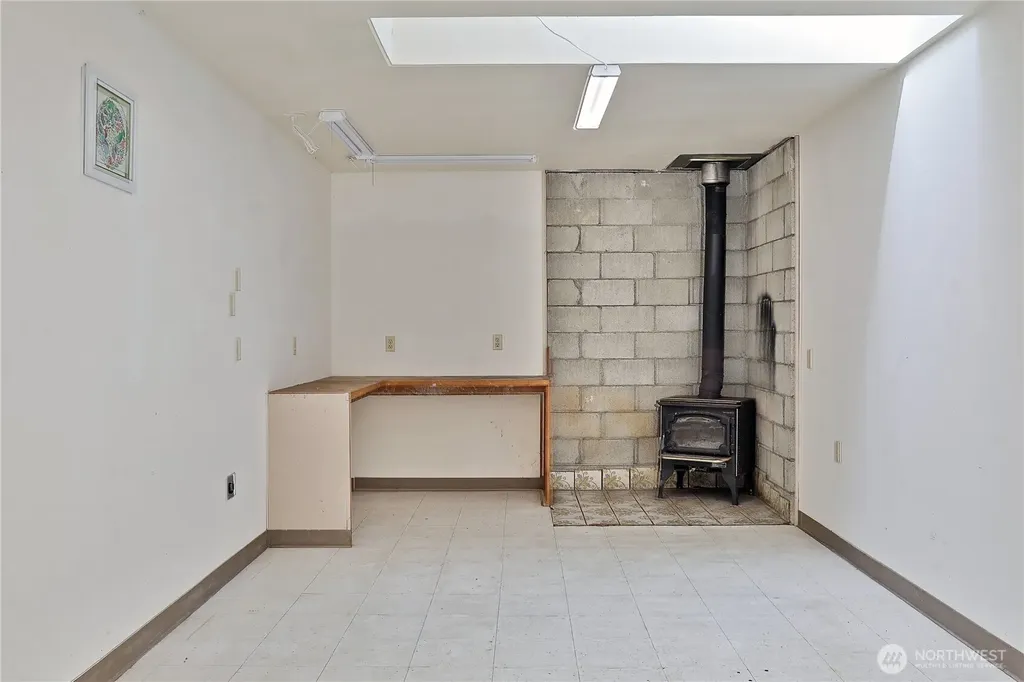 5697 Casper Court Langley WA 98260