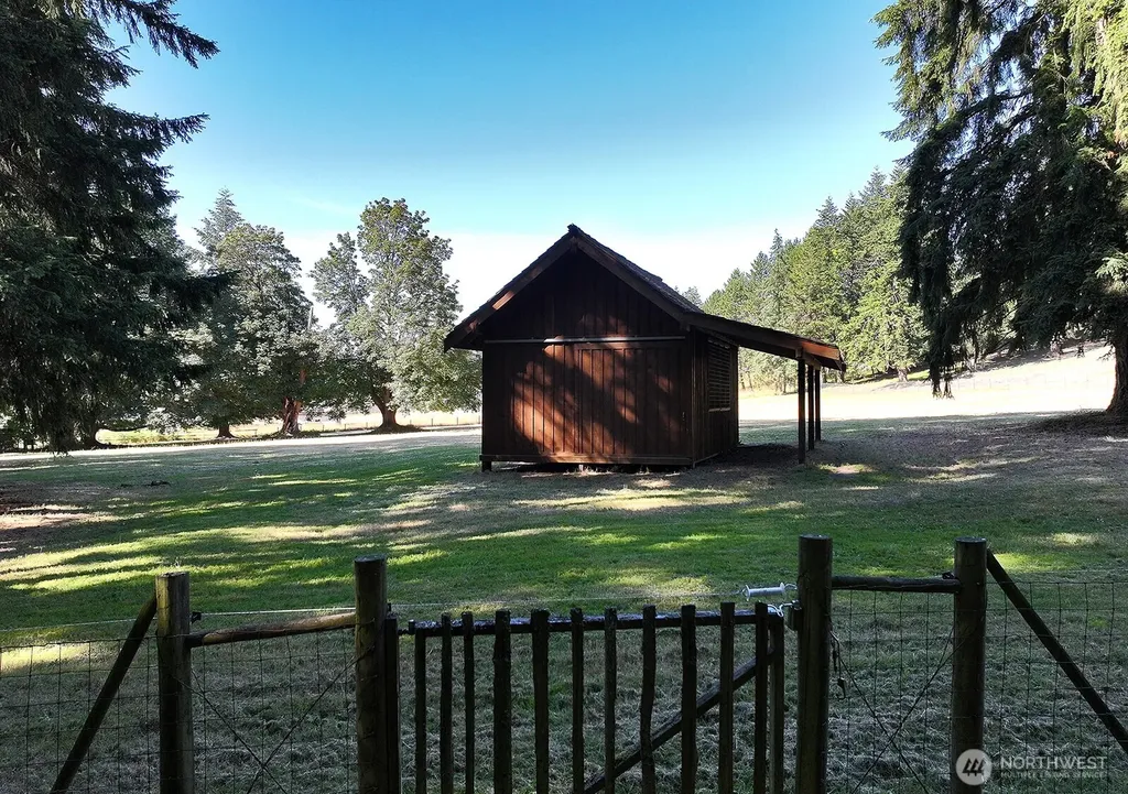 5697 Casper Court Langley WA 98260