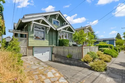 418 N 61st Street Seattle WA 98103