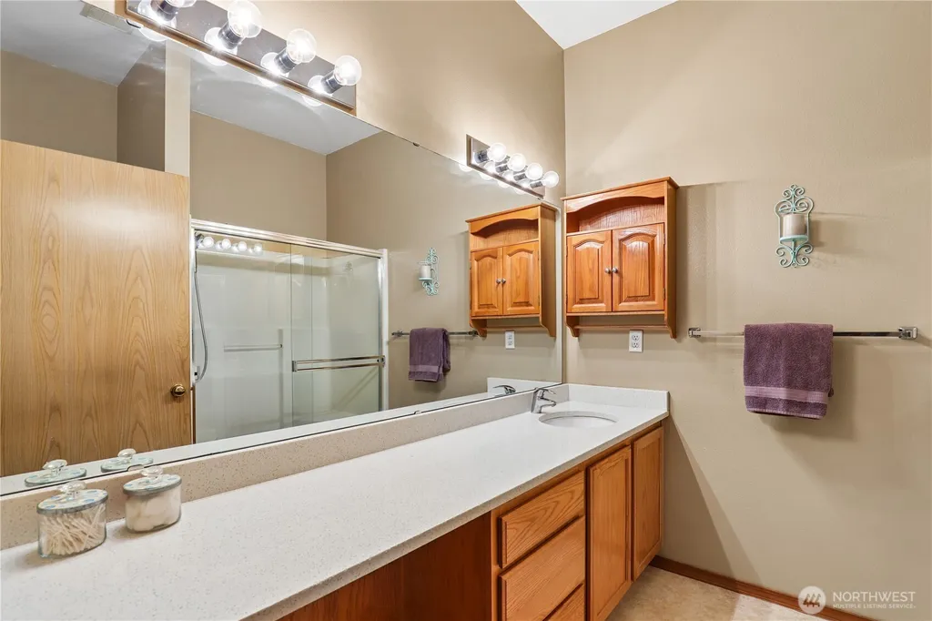 222 105th Street E Tacoma WA 98445