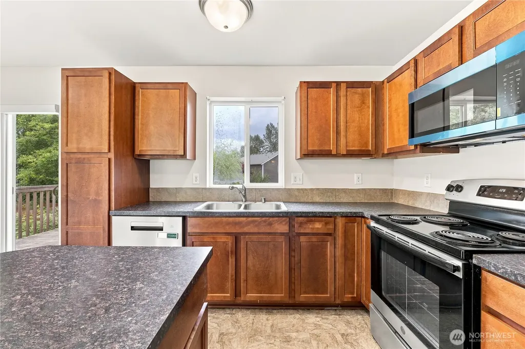 32313 139th Place SE Sultan WA 98294
