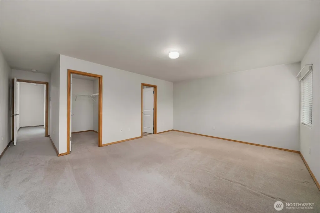 391 NE Ohenry Court Poulsbo WA 98370