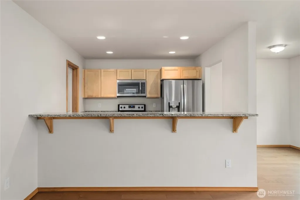 391 NE Ohenry Court Poulsbo WA 98370
