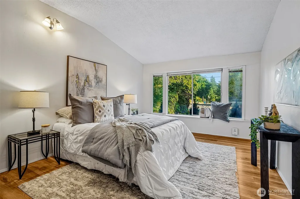 1208 NE Northgate Way Seattle WA 98125