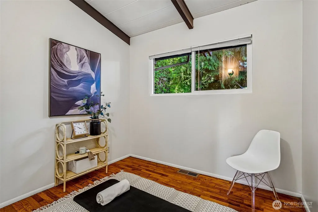 1208 NE Northgate Way Seattle WA 98125