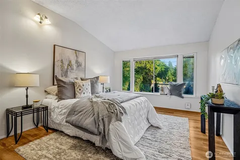 1208 NE Northgate Way Seattle WA 98125