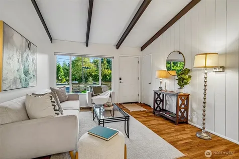 1208 NE Northgate Way Seattle WA 98125