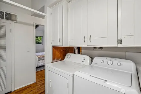 1208 NE Northgate Way Seattle WA 98125