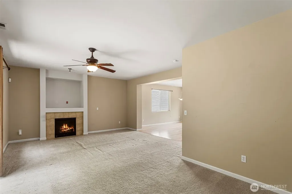 21251 S 40th Place Seatac WA 98198