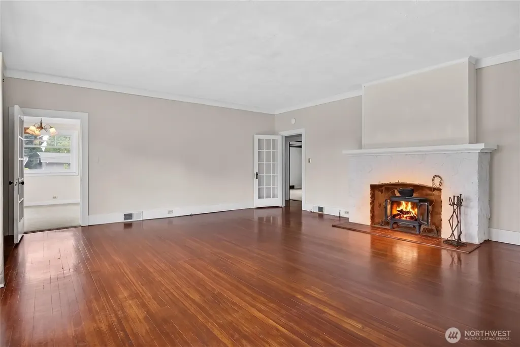 840 Crest Avenue Kent WA 98030