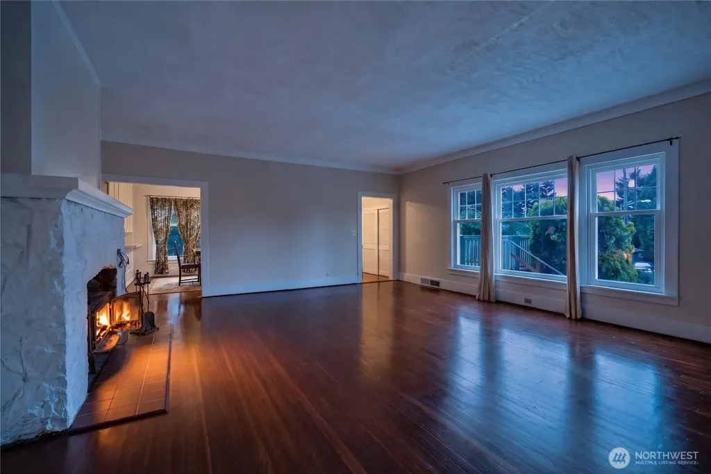 840 Crest Avenue Kent WA 98030