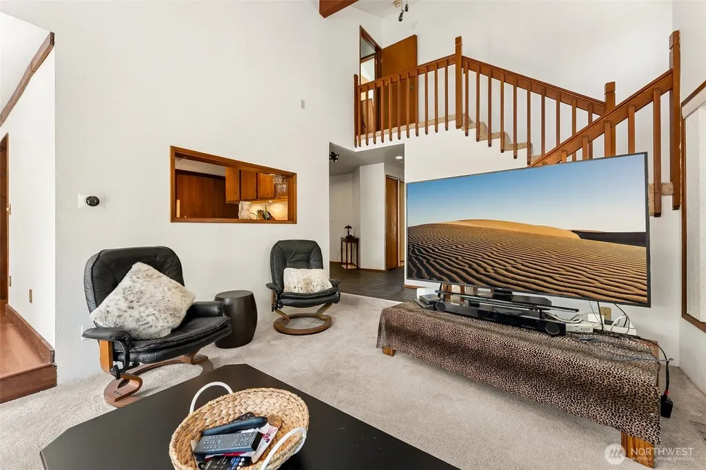 2407 SE 8th Place Renton WA 98055