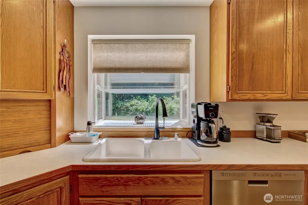 8618 154th Pl NW Stanwood WA 98292