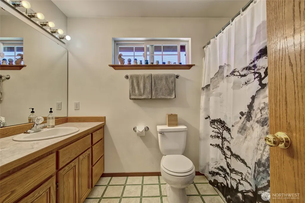 8618 154th Pl NW Stanwood WA 98292