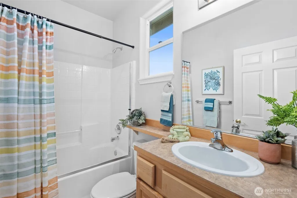 23011 NE 124th Place Redmond WA 98053
