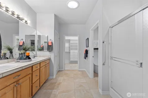 23011 NE 124th Place Redmond WA 98053