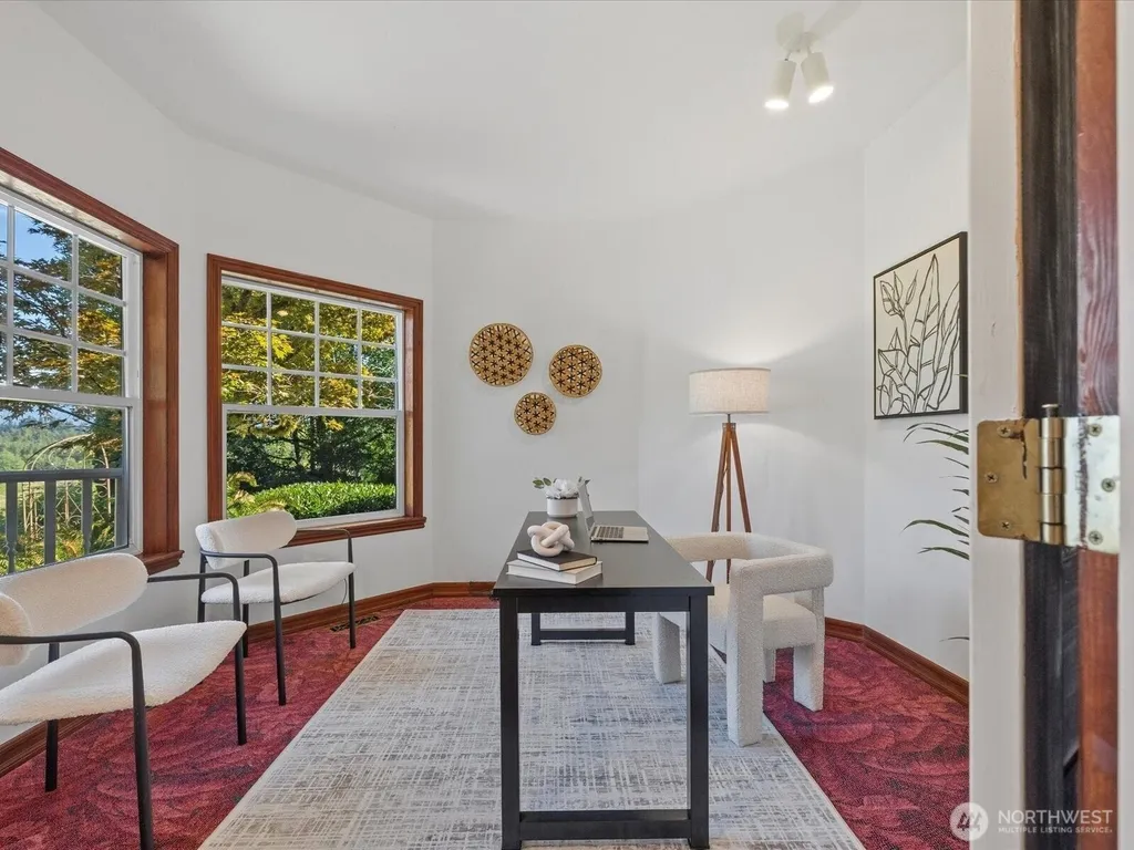21414 92nd Avenue NE Arlington WA 98223
