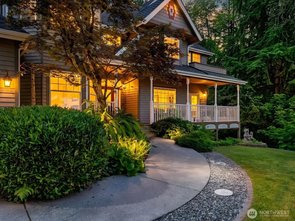 21414 92nd Avenue NE Arlington WA 98223