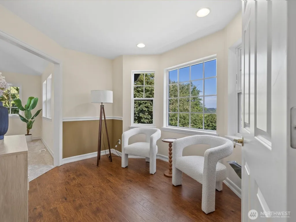 21414 92nd Avenue NE Arlington WA 98223