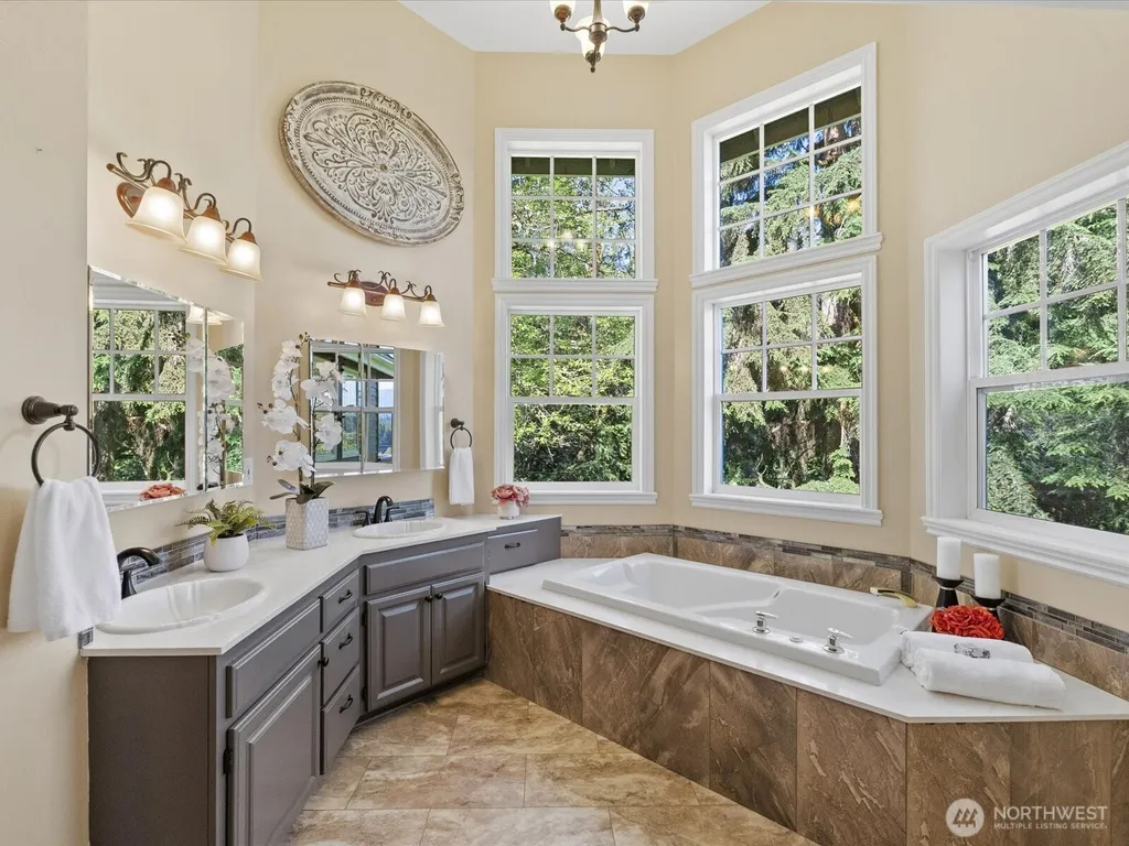 21414 92nd Avenue NE Arlington WA 98223