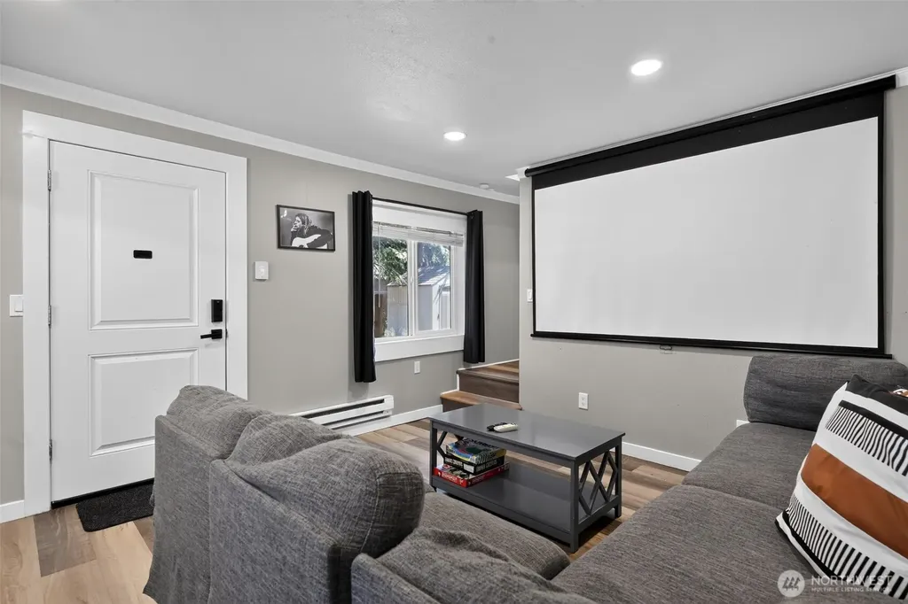 14808 131st Avenue SE Renton WA 98058