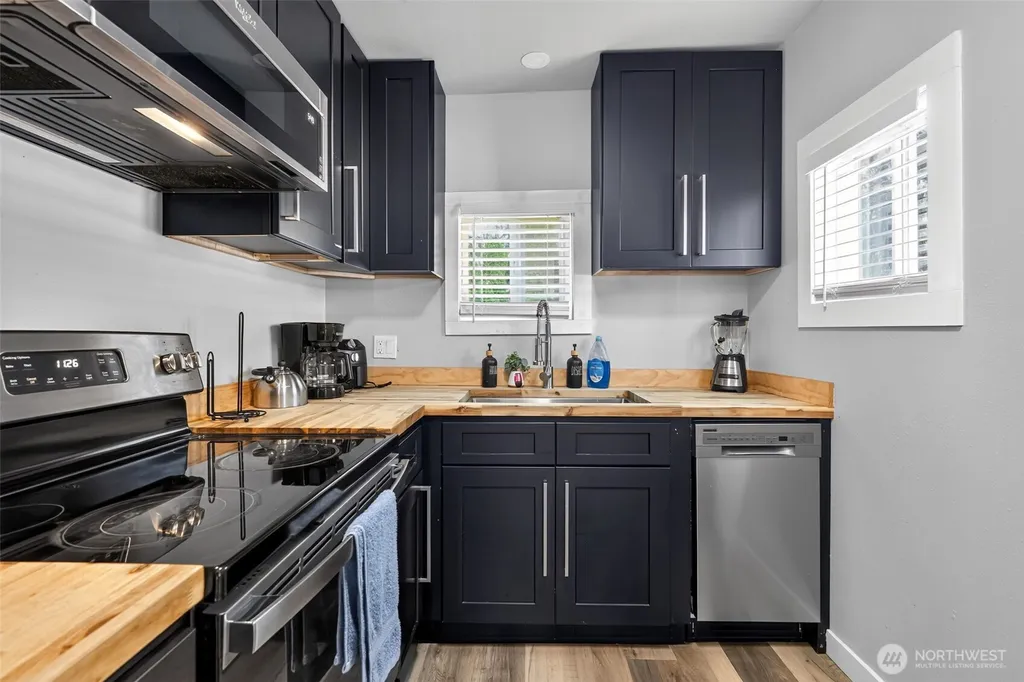 14808 131st Avenue SE Renton WA 98058