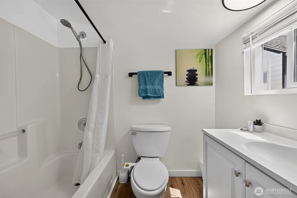 14808 131st Avenue SE Renton WA 98058