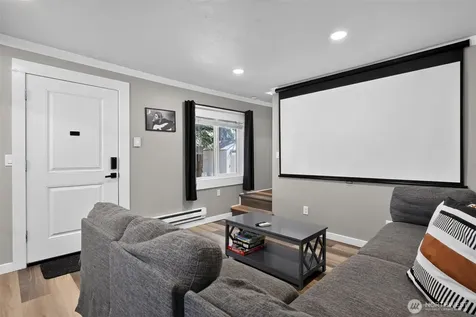 14808 131st Avenue SE Renton WA 98058