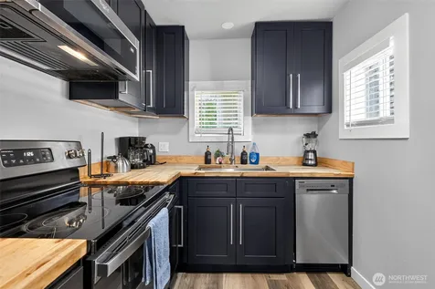 14808 131st Avenue SE Renton WA 98058