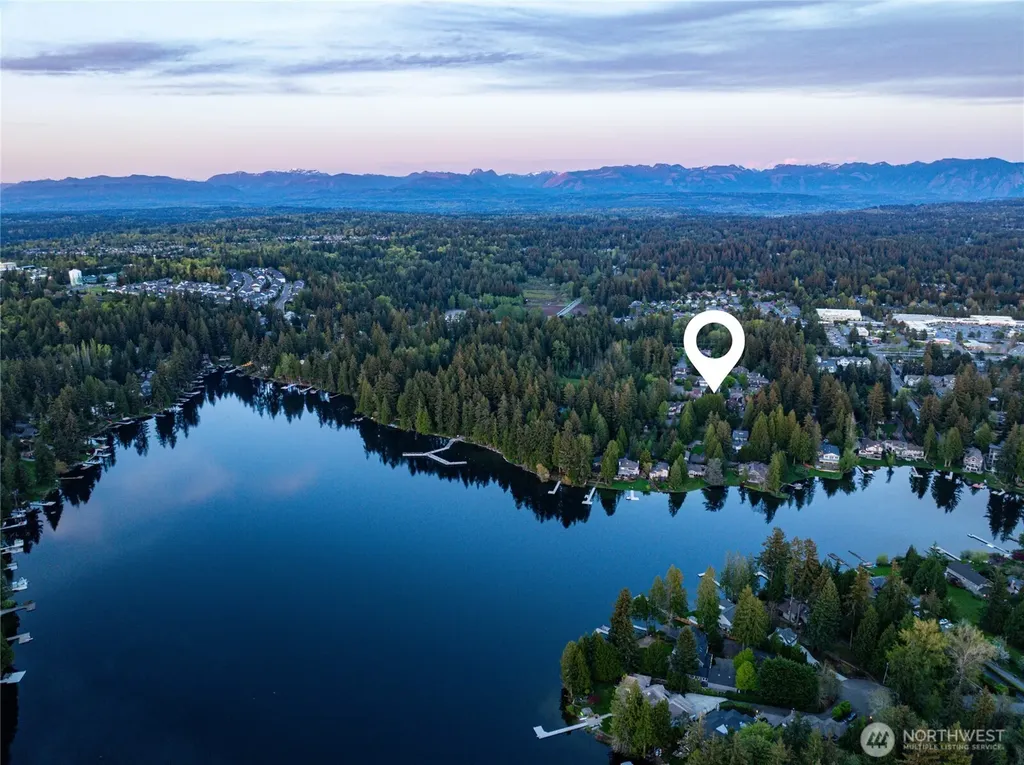 22711 SE 27th Street Sammamish WA 98075