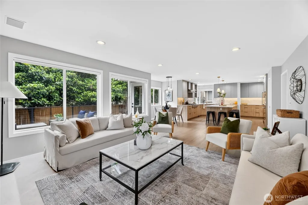 22711 SE 27th Street Sammamish WA 98075