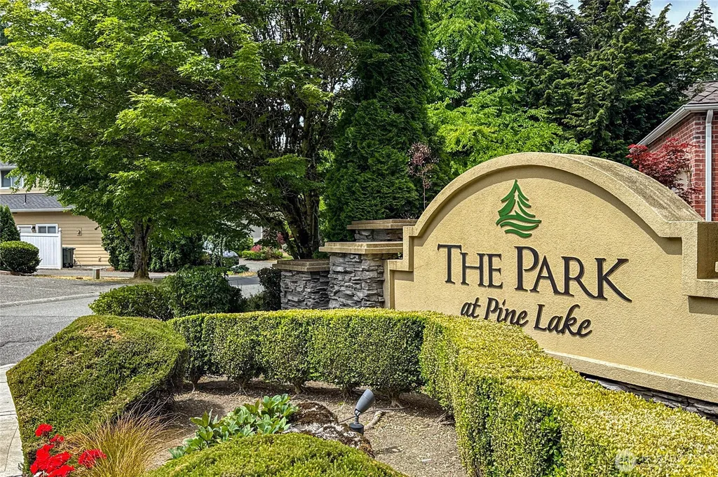 22711 SE 27th Street Sammamish WA 98075