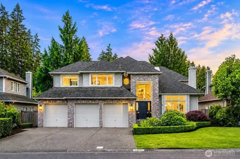 22711 SE 27th Street Sammamish WA 98075