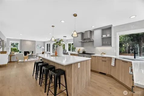 22711 SE 27th Street Sammamish WA 98075