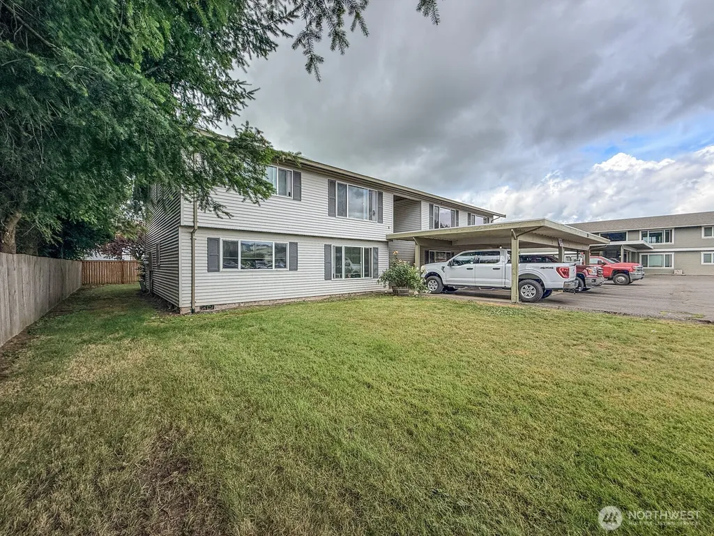 136 Mckean Court Enumclaw WA 98022