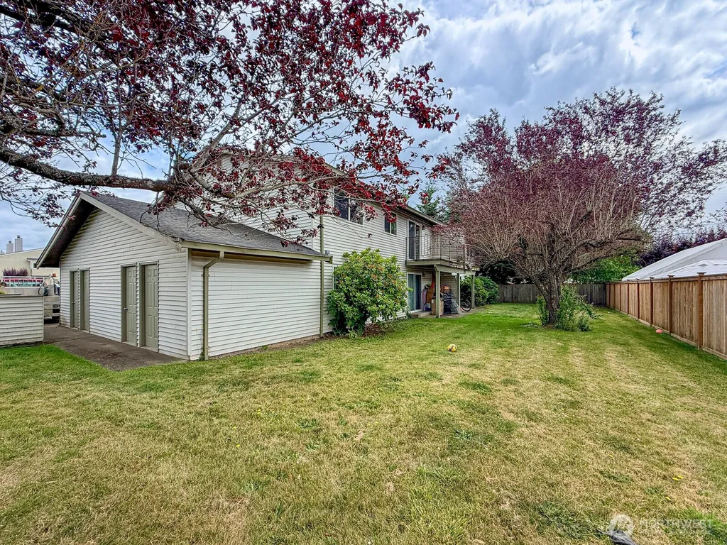 136 Mckean Court Enumclaw WA 98022