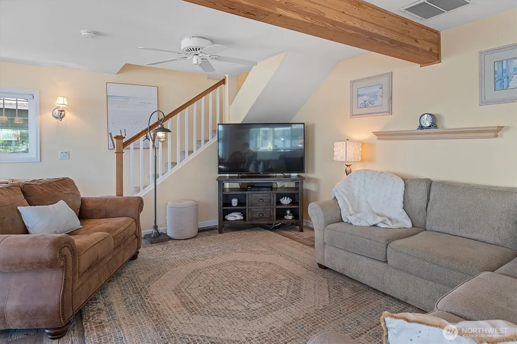 9946 Johnson Point Road NE Olympia WA 98516