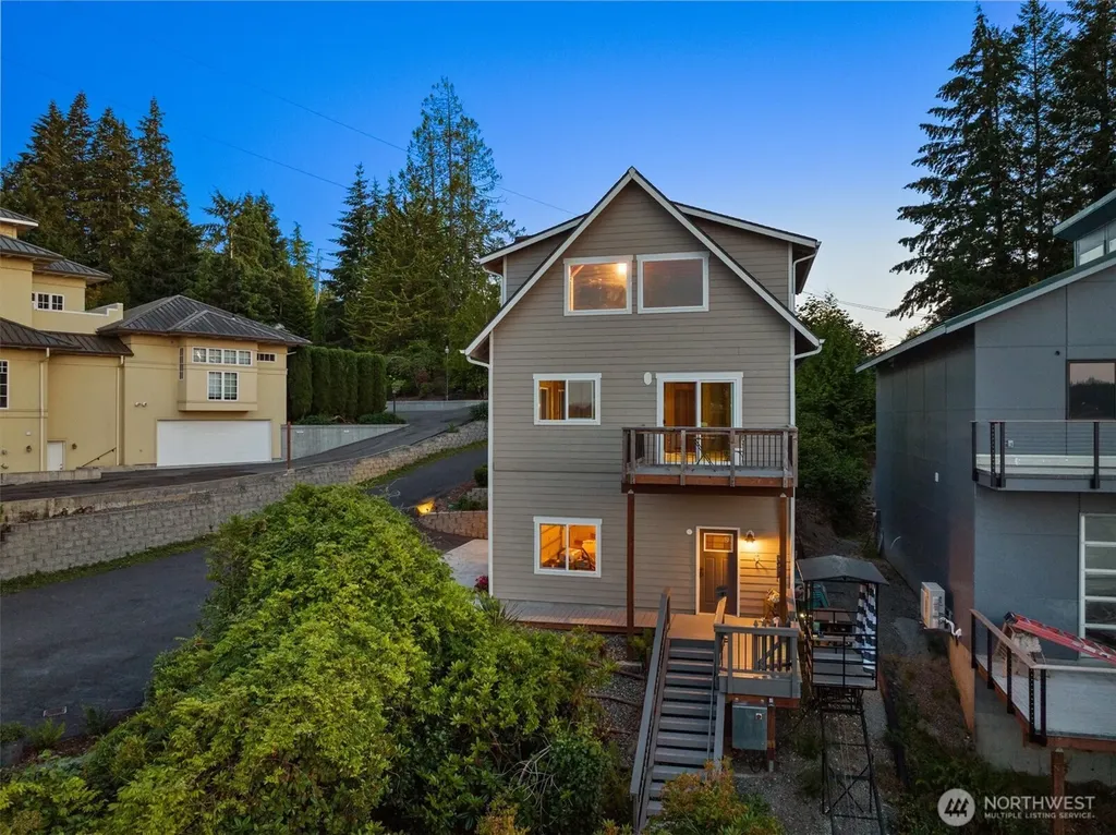9946 Johnson Point Road NE Olympia WA 98516