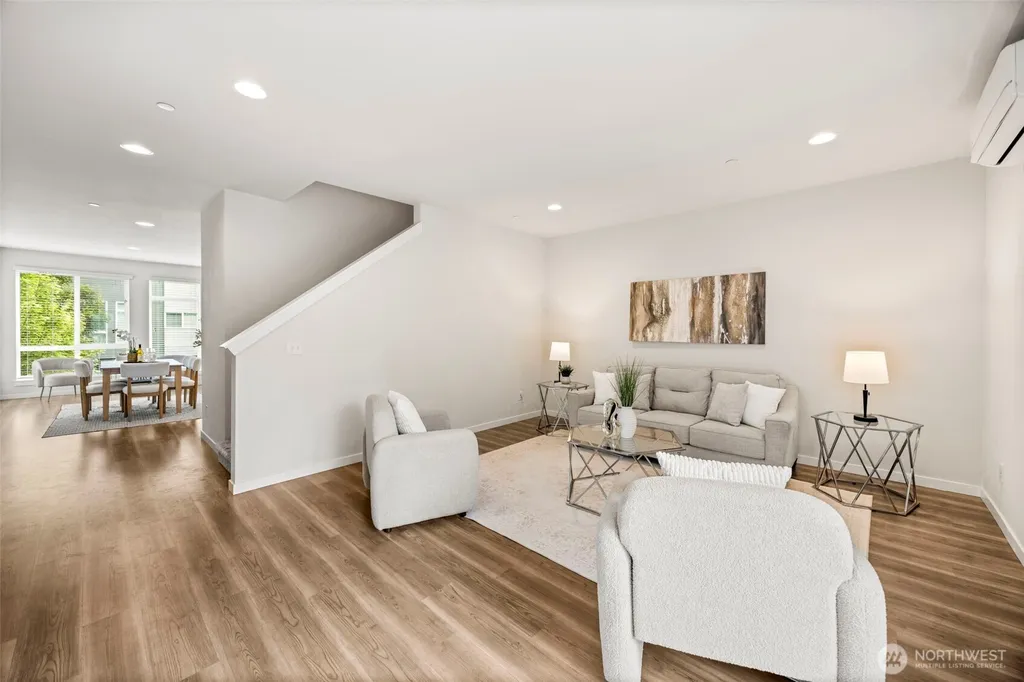 16201 Meadow Road Lynnwood WA 98087