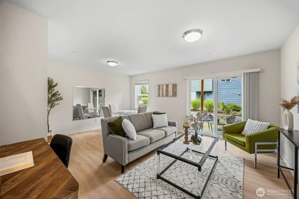 16201 Meadow Road Lynnwood WA 98087