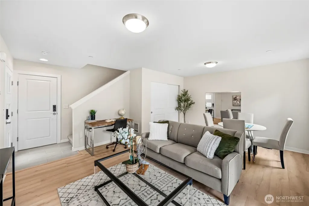 16201 Meadow Road Lynnwood WA 98087