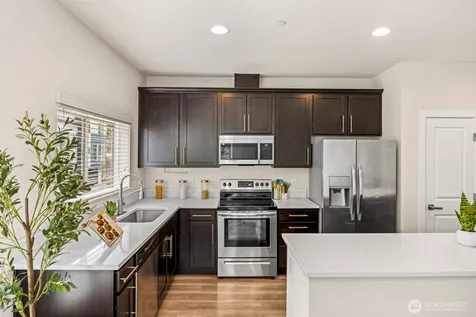 16201 Meadow Road Lynnwood WA 98087